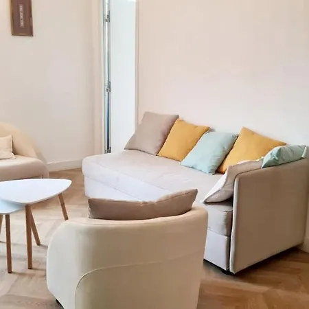 Le Cocon Du Batonnier - Graslin And Loire Are A Stone's Throw Away Apartment Nantes