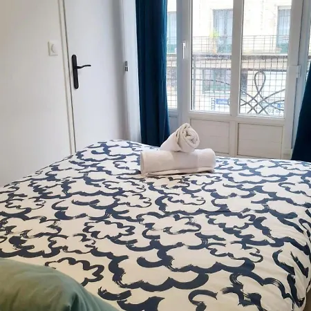 Apartment Le Cocon Du Batonnier - Graslin And Loire Are A Stone's Throw Away Nantes